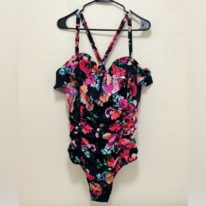 Beautiful Torrid Underwire Swim One Piece - Floral. Size 2 D/DD.